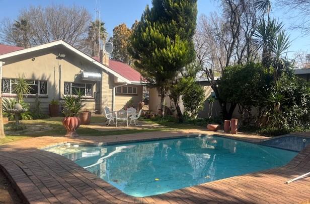 4 Bedroom Property for Sale in Wolmaransstad North West